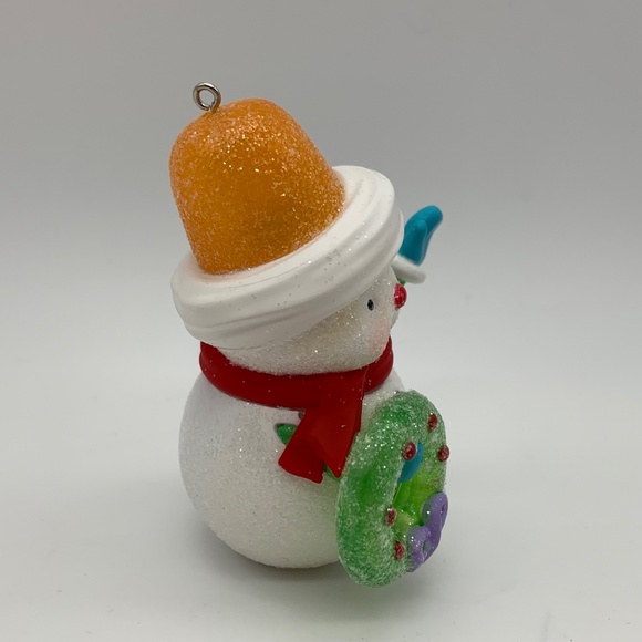 Hallmark Keepsake Sweet Snowman 2019 Limited Edition Christmas Ornament - Picture 4 of 16